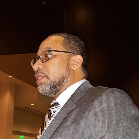 Meet your Posher, Keith - Picture 1 of 1